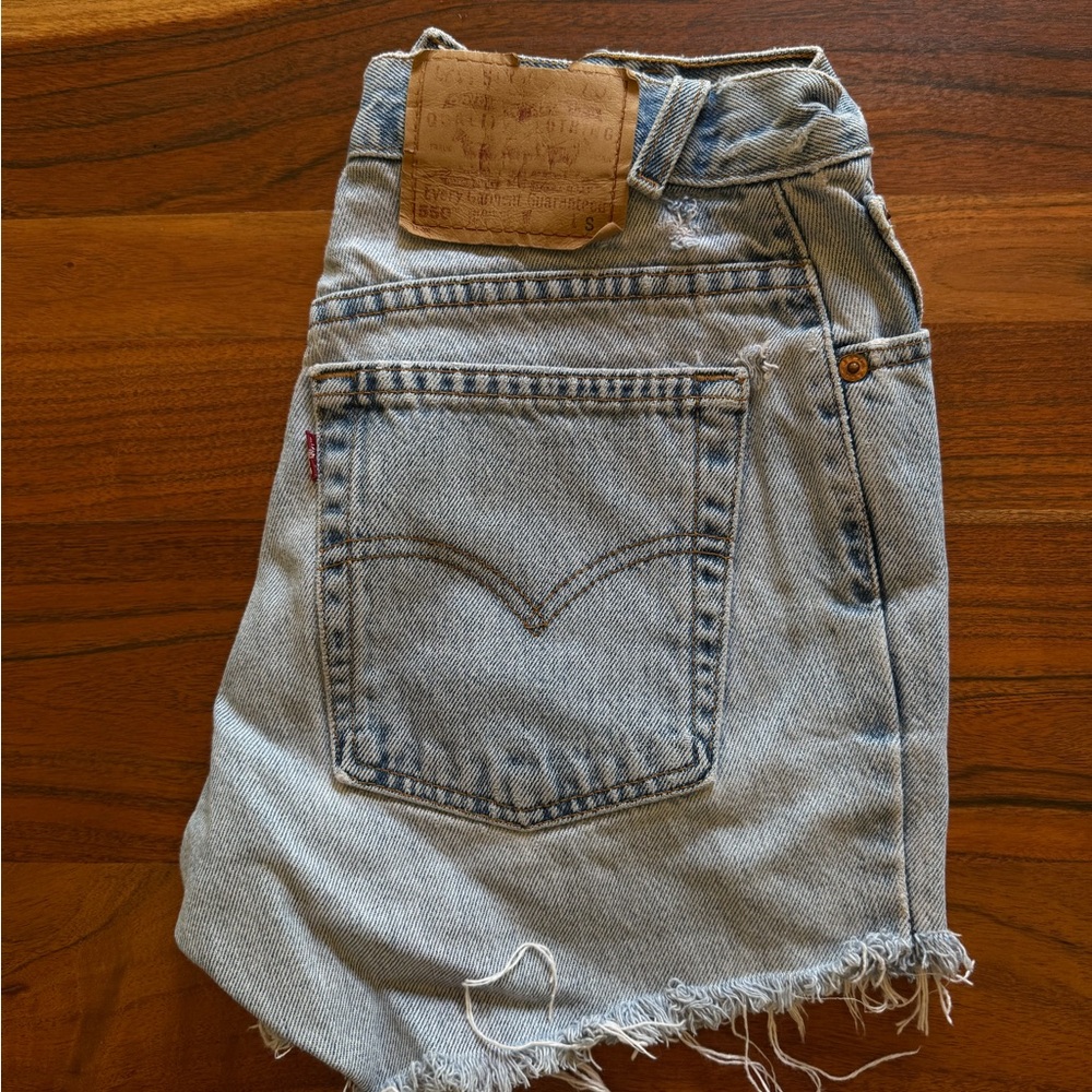 The PERFECT VINTAGE LEVI shorts